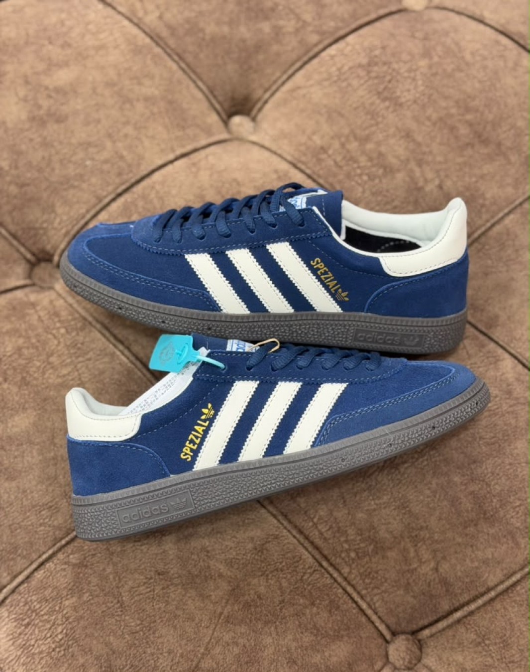 آدیداس اسپزیال سرمه ای سفید || Adidas Spezial Navy White (کد ۹۶۹)