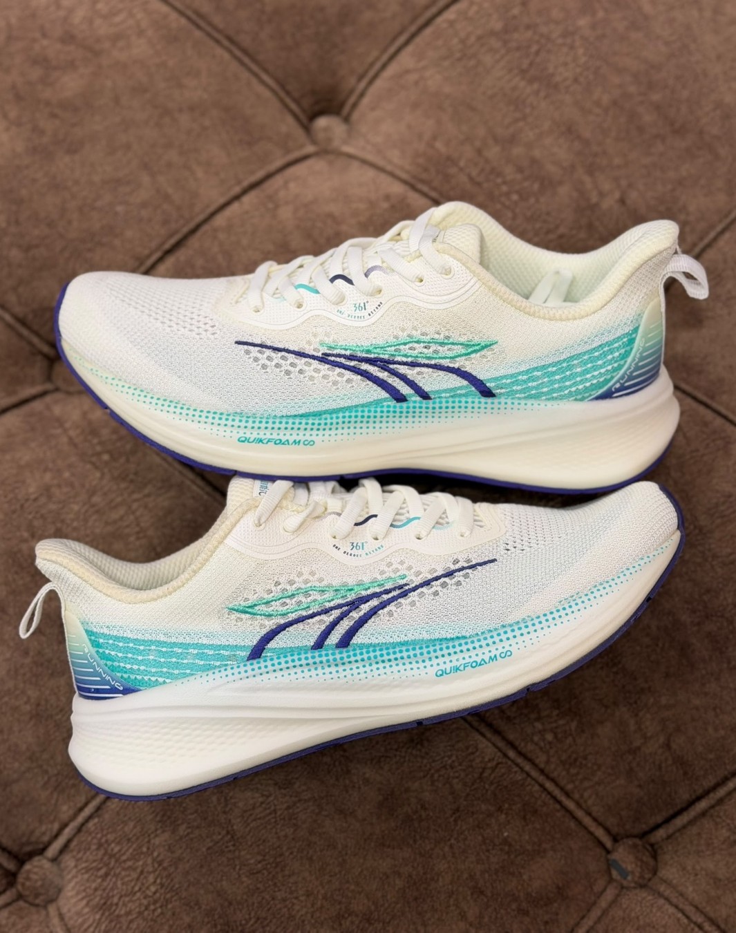 ۳۶۱ کوییک فوم سفید آبی || 361 QuikFoam White Blue (کد ۹۷۸)