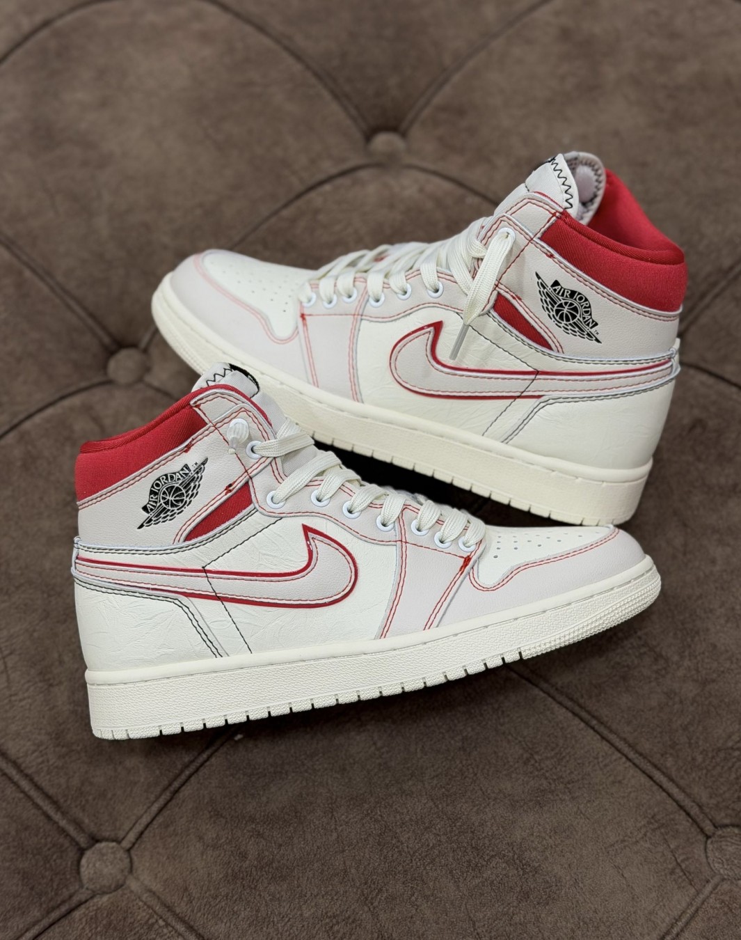 نایکی ایر جردن ۱ ساقدار گیم رد || Nike Air Jordan 1 High Game Red (کد ۱۰۱۶)