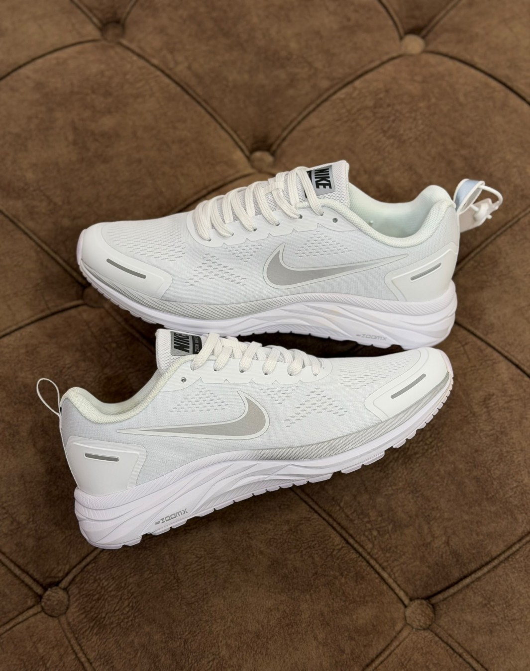 نایکی زوم وینفلو ۹ ایکس سفید نقره ای || Nike Zoom Winflo 9X White Silver (کد ۳۵۴)