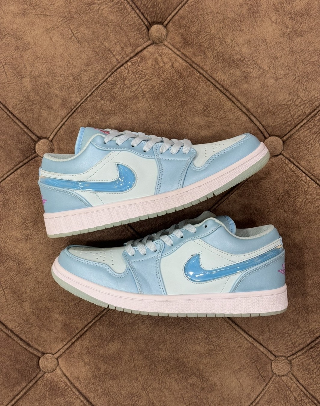 نایکی ایر جردن 1 بدون ساق آکواریس آبی‌ || Nike Air Jordan 1 Low Aquarius Blue (کد ۷۱۲)