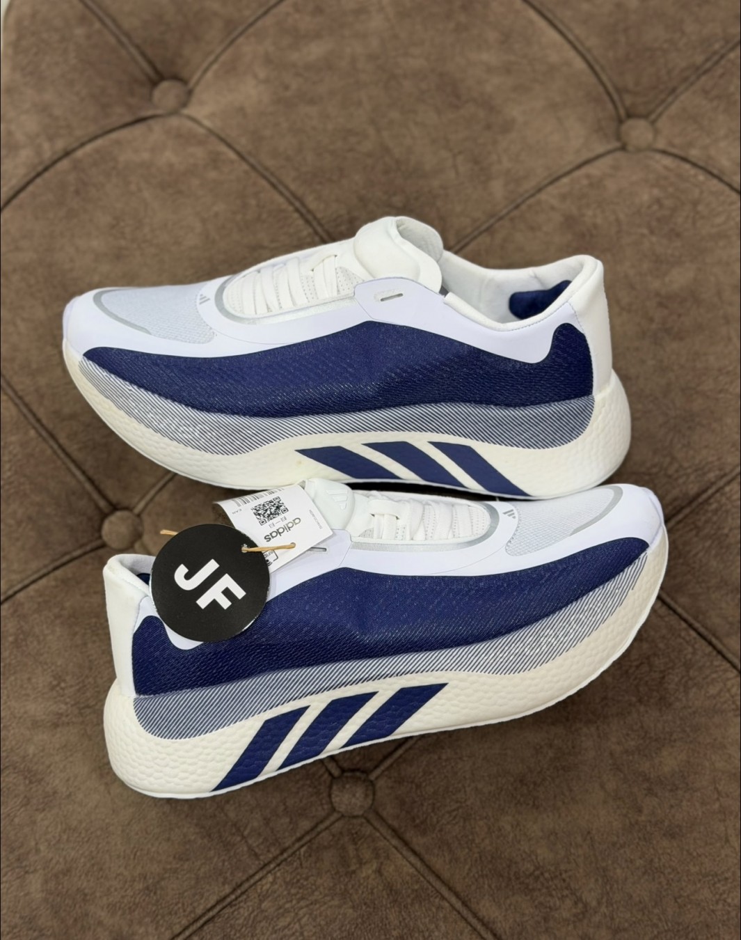 آدیداس هایپر بوست ادج سفید سرمه ای || Adidas Hyperboost Edge White EQT Blue (کد ۱۰۴۴)