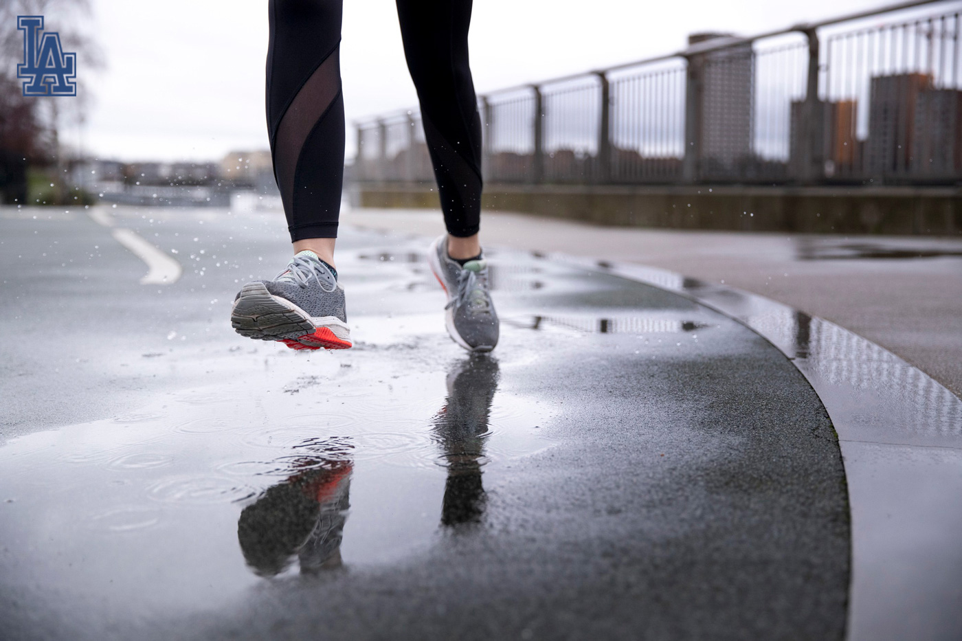 ویژگی های کفش مناسب دویدن در شرایط آب و هوایی مختلف2